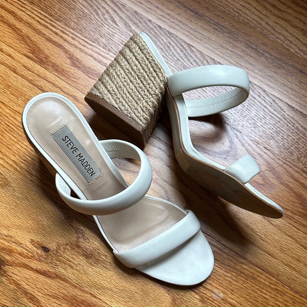 Steve Madden Off-White Wedge Sandals